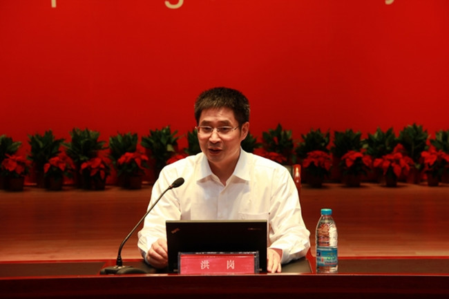 院长洪岗谈“如果我上浙外”_副本.jpg